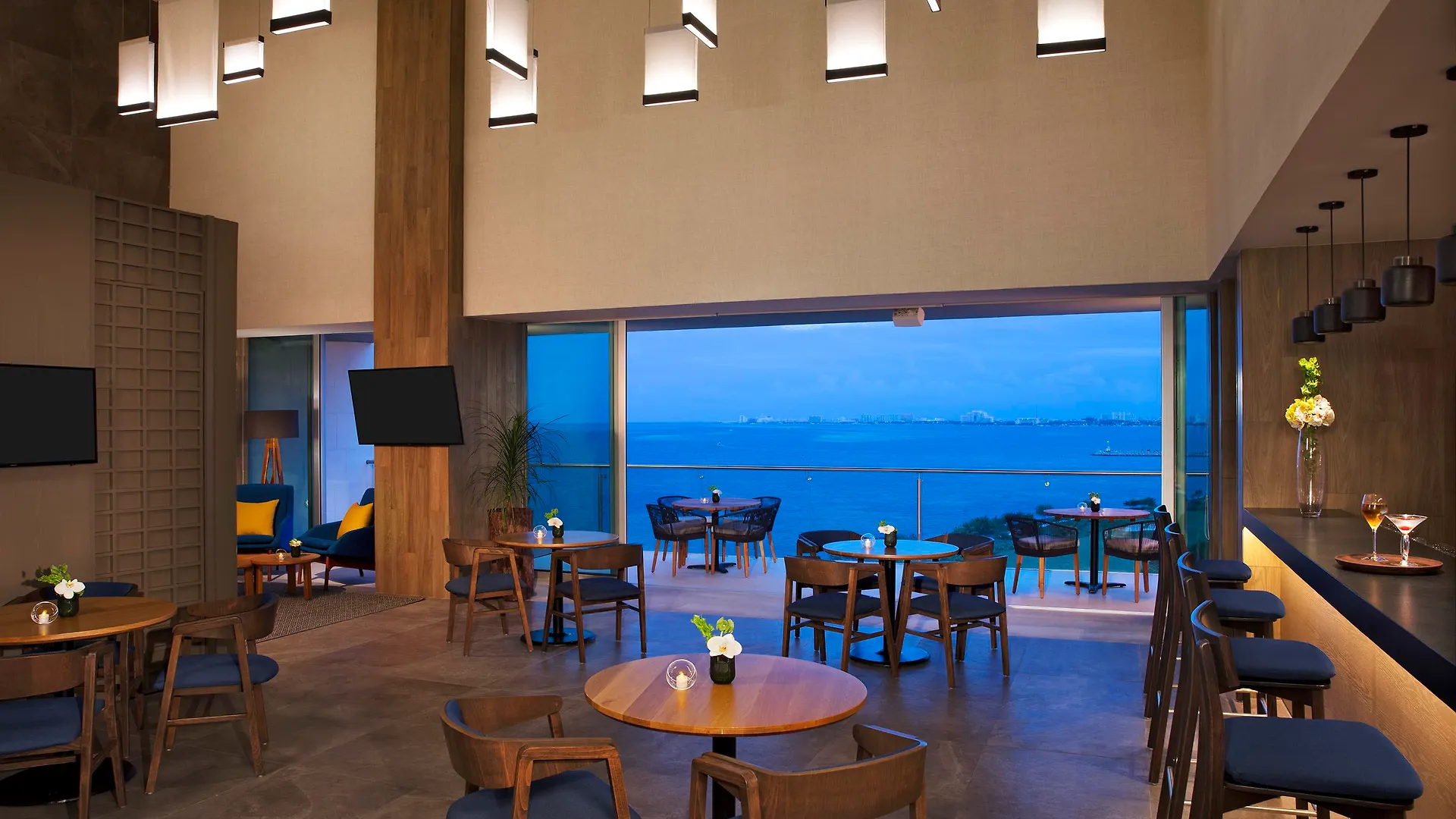 Dreams Vista Cancun Golf & Spa Resort