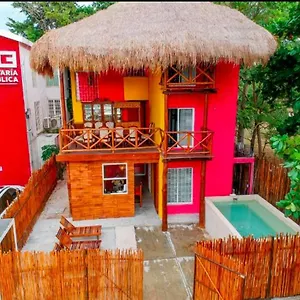  Albergue Hostalito